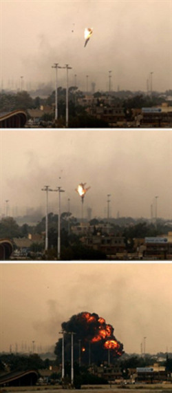 Hình ảnh chiếc phi cơ bị bắn rồi rơi xuống tạo thành quả cầu lửa ở Benghazi. Ảnh: AFP