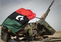 Phe nổi dậy Libya “tây tiến”
