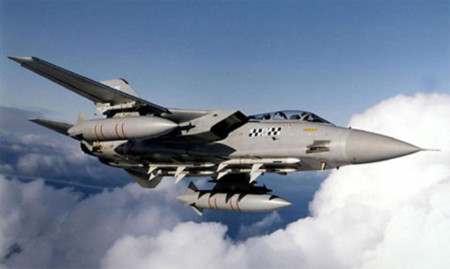 Máy bay Tornado của không quân Anh. Ảnh: Defensetech