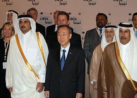 Các cường quốc cam kết viện trợ cho phe nổi dậy Libya