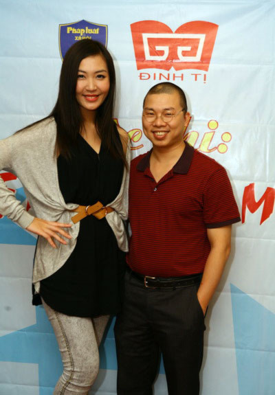 Á hậu Thùy Trang và diễn viên Hải Anh tham gia buổi họp báo. Ảnh: Việt Anh.