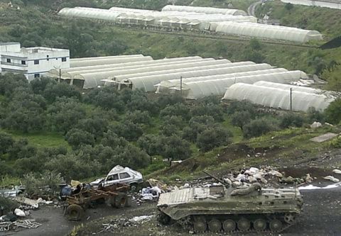 Xe tăng của quân đội Syria phong tỏa thành phố Banias sau các vụ biểu tình đòi dân chủ