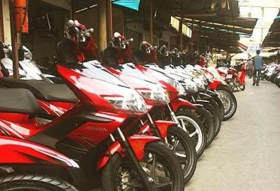 Chiêu "hô biến" xe máy cũ thành hàng hiệu
