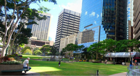 Bên trong khu vực Brisbane CBD, mặc dù xung quanh có nhiều nhà cao tầng nhưng ở đây vẫn có những công viên rất lớn.