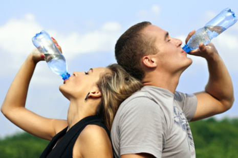 Lợi ích của việc uống nước trước và sau khi ngủ - Tin180.com (Ảnh 1)