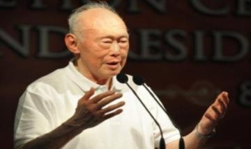 Lý Quang Diệu rút khỏi nội các Singapore