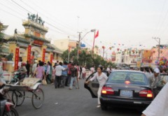 Phát ngôn & hành động: "Sướng quan", "nhiều sâu" và ...dọa dân