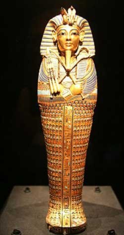 Bí ẩn trong lăng mộ hoàng đế Ai Cập Tutankhamun, Phi thường - kỳ quặc, Bi an,bi an lich su,bi an lich su the gioi,nguoi Ai Cap,vua pha ra ong