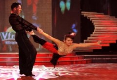 Minh Hằng bay bổng với điệu Pasodoble
