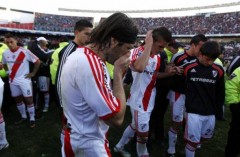 River Plate rớt hạng: Đại địa chấn ở Monumental