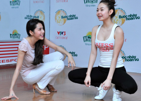 Khi nhận được lời mời của BTC, Minh Hằng chia sẻ rằng cô cảm thấy rất vui và vinh dự vì từ lâu, khiêu vũ là bộ môn nghệ thuật cô rất yêu thích và cô cũng rất yêu thích chương trình BNHV tại Việt Nam.