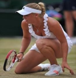 Wozniacki dừng bước trước ngưỡng cửa tứ kết