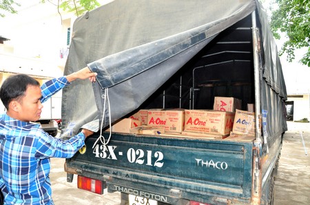 Số lượng bột ngọt và bột giặt được vận chuyển về trụ sở Công an quận Ngũ Hành Sơn