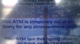 Thu phí ATM nội mạng: Đến quầy rút tiền cho nhanh?