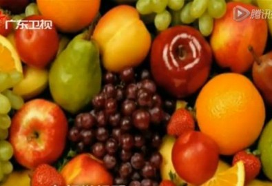 Cô Trần ăn hoa quả thay cơm suốt 3 năm trời (Ảnh minh họa)