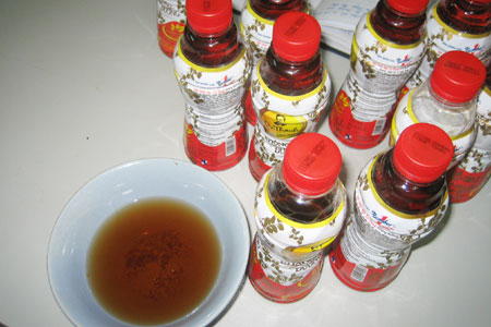 Cũng là thanh nhiệt, giải độc, dạng cao lỏng sẽ khác, thuốc sắc sẽ khác và hòa chế theo dạng nước giải khát pha loãng sẽ khác