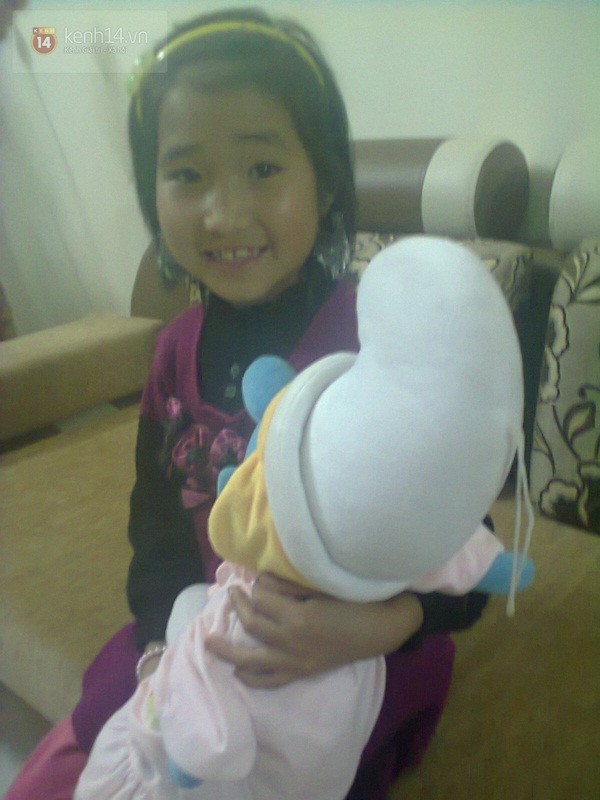 Thương bé gái sống chung với cái chân lúc nhúc giòi suốt gần 3 năm 8 Thương bé gái sống chung với cái chân lúc nhúc giòi suốt gần 3 năm 8