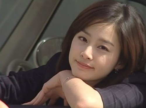 Kim Tae Hee: Ngôi sao bị người dân Triều Tiên ghét nhất 2 Kim Tae Hee: Ngôi sao bị người dân Triều Tiên ghét nhất 2