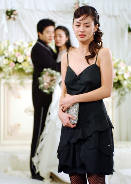 Kim Tae Hee: Ngôi sao bị người dân Triều Tiên ghét nhất 4 Kim Tae Hee: Ngôi sao bị người dân Triều Tiên ghét nhất 4