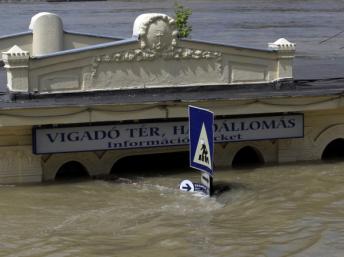 Budapest và trận lũ 2013. Ảnh chụp ngày 10/06/2013 Reuters