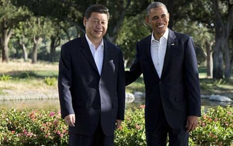 Chủ tịch Trung Quốc Tập Cận Bình (trái) và Tổng thống Mỹ Barack Obama thân thiện trong cuộc gặp thượng đỉnh ở California. Chủ tịch Trung Quốc Tập Cận Bình (trái) và Tổng thống Mỹ Barack Obama thân thiện trong cuộc gặp thượng đỉnh ở California.