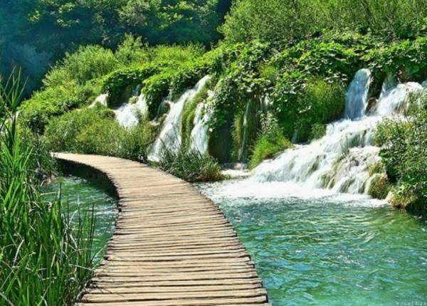 Những con đường tình yêu đẹp ngỡ ngàng trên thế giới 16 Những con đường tình yêu đẹp ngỡ ngàng trên thế giới 16