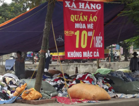 Tin nổi không: Hàng hiệu giá chục ngàn