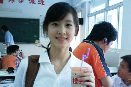 Hình ảnh cô gái trà sữa thánh thiện ngày nào...