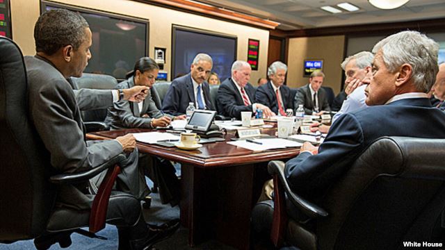 Tổng thống Barack Obama thảo luận về tình hình tại Ai Cập tại Tòa Bạch Ốc ngày 3/7/2013.