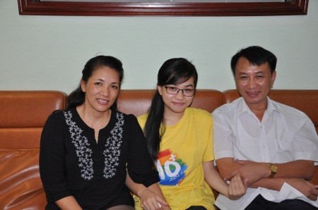 Bố mẹ ở Bắc Ninh, hiện Thảo Vân đang sống cùng gia đình bác ruột ở Hà Nội.