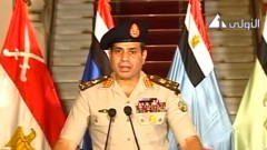 Tướng Abdul Fattah Al-Sisi lên truyền hình tuyên bố đình chỉ hiến pháp