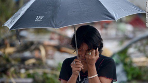 Chùm ảnh: Những thi thể nằm la liệt gây ám ảnh trong siêu bão Haiyan 9