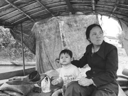 Hộ nông dân vẫn còn đang gặp nhiều khó khăn, thách thức (ảnh minh họa). Hộ nông dân vẫn còn đang gặp nhiều khó khăn, thách thức (ảnh minh họa).