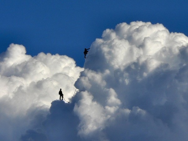 Nhiếp ảnh: Hành trình "đi mây về gió" trên những đám mây lạ 2
