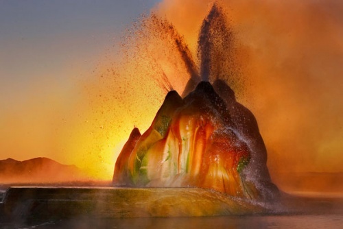 Mạch nước Fly Geyser - cảnh đẹp ngoài hành tinh Mạch nước Fly Geyser - cảnh đẹp ngoài hành tinh