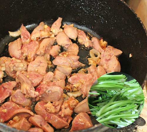 7 cặp thực phẩm nấu chung khiến bé ăn hoài không lớn 7 cặp thực phẩm nấu chung khiến bé ăn hoài không lớn