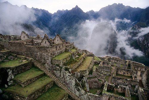 Thám hiểm vùng đất Inca huyền thoại Thám hiểm vùng đất Inca huyền thoại