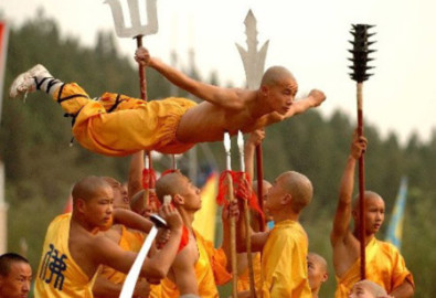 NOI GIA QUYEN