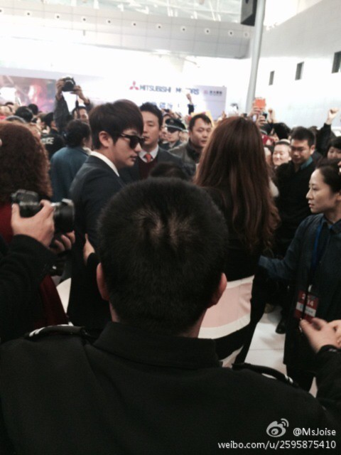 Bị “hắt hủi” ở Hàn, Park Shi Hoo được chào đón nồng nhiệt tại Trung Quốc 8 Bị “hắt hủi” ở Hàn, Park Shi Hoo được chào đón nồng nhiệt tại Trung Quốc 8