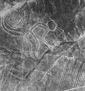 Mô hình “con khỉ” Peru Nazca , theo suy đoán mô hình này được khắc vào khoảng năm 300 – 800 trước công nguyên. (Wikipedia)
