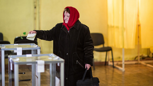 Crimean referendum on joining Russia begins