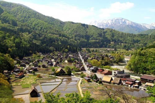 Độc đáo hai ngôi làng cổ Nhật Bản - 10