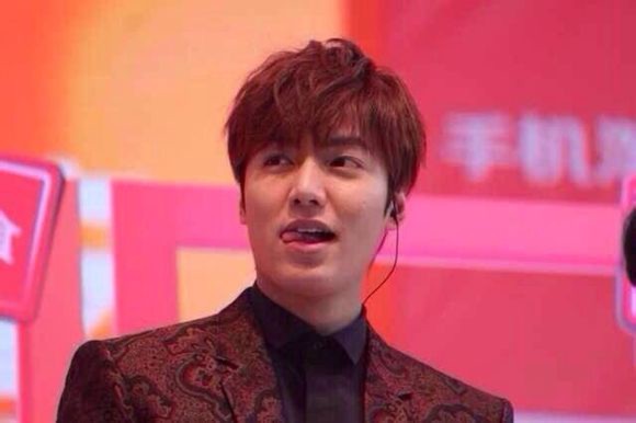 Lee Min Ho bị soi cử chỉ điệu đà, nữ tính 5 Lee Min Ho bị soi cử chỉ điệu đà, nữ tính 5