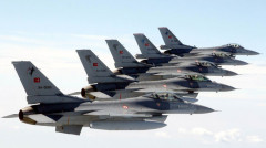 Đội hình máy bay chiến đấu F-16 của Thổ Nhĩ Kỳ - Ảnh: plus.google.com