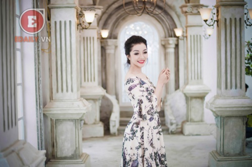 Họa mi Phạm Thu Hà đẹp quý phái trong vườn Opera