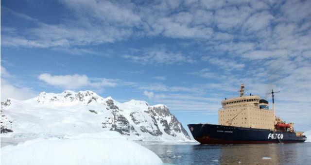 Các nhà khoa học Anh và Mỹ đã phát hiện ra phía trên Nam Cực, "thời gian cửa" (Hình: Guo Xuezhi / The Epoch Times)
