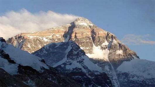Tại sao con người luôn muốn chinh phục đỉnh Everest?
