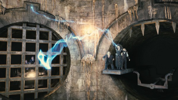 Bộ ba Harry Potter trở lại để đột nhập Ngân hàng phù thủy 4
