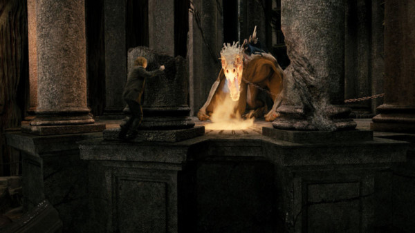 Bộ ba Harry Potter trở lại để đột nhập Ngân hàng phù thủy 7 Bộ ba Harry Potter trở lại để đột nhập Ngân hàng phù thủy 7