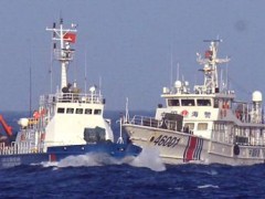 Tàu Trung Quốc có thái độ "hung hăng, vây ép để đâm va, phun nước khi tàu Việt Nam tiến vào khu vực giàn khoan" - DR